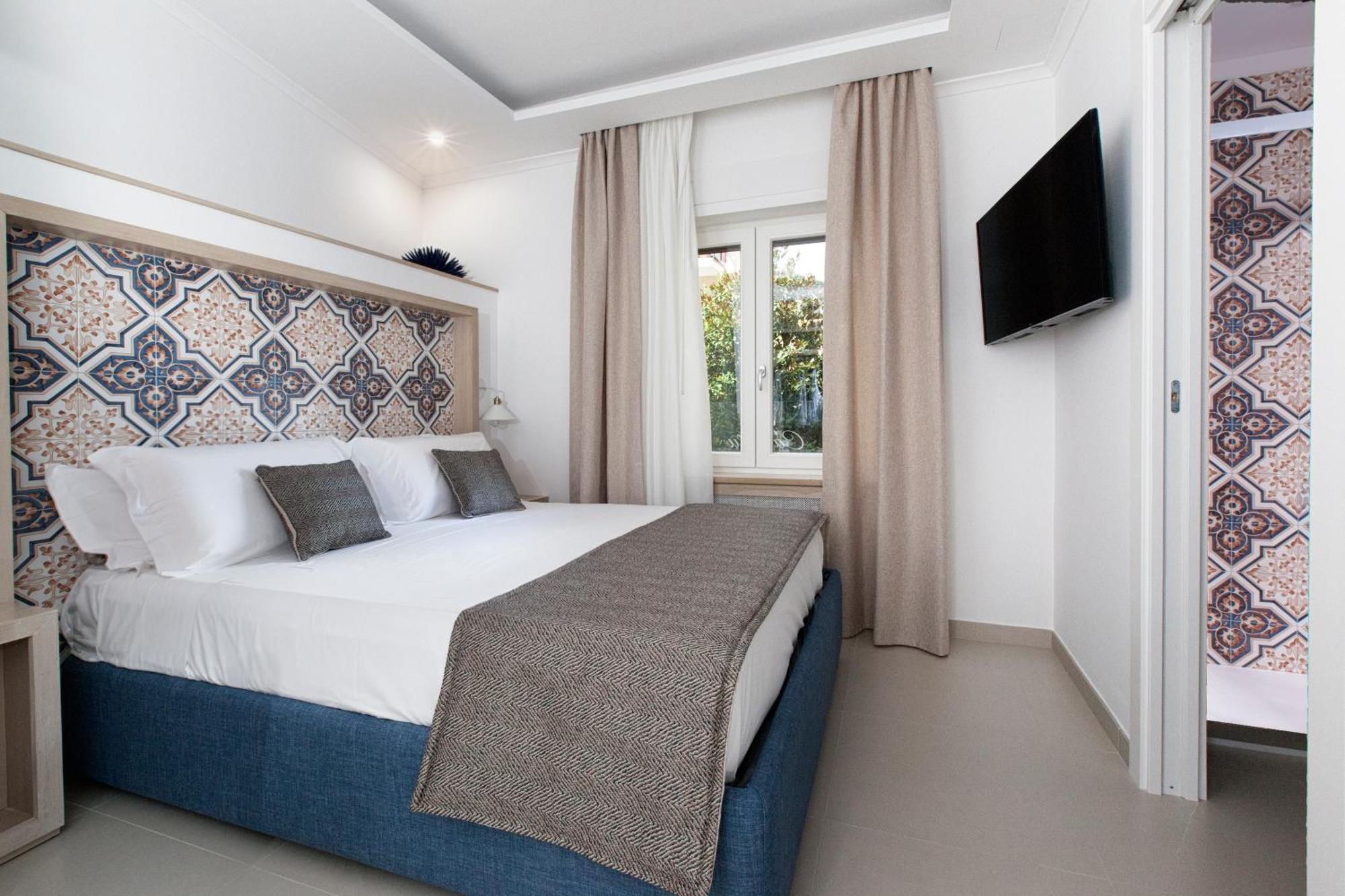 Bed and Breakfast Camalu Сорренто Екстер'єр фото